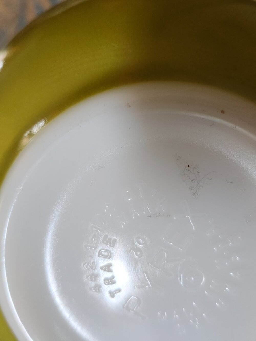Pyrex avocado green Cinderella 442 - Picture 2 of 8